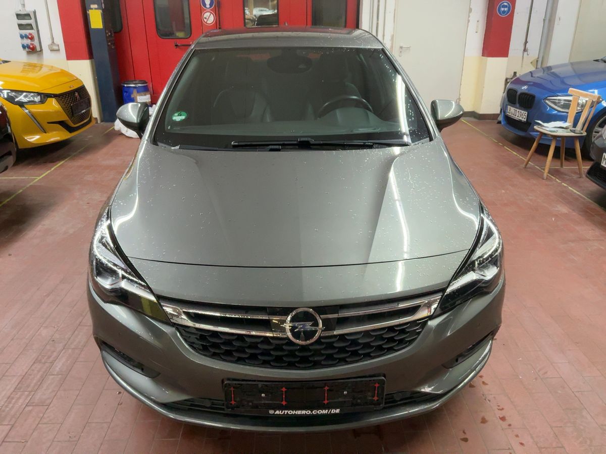 Opel Astra 2018 — photo 15