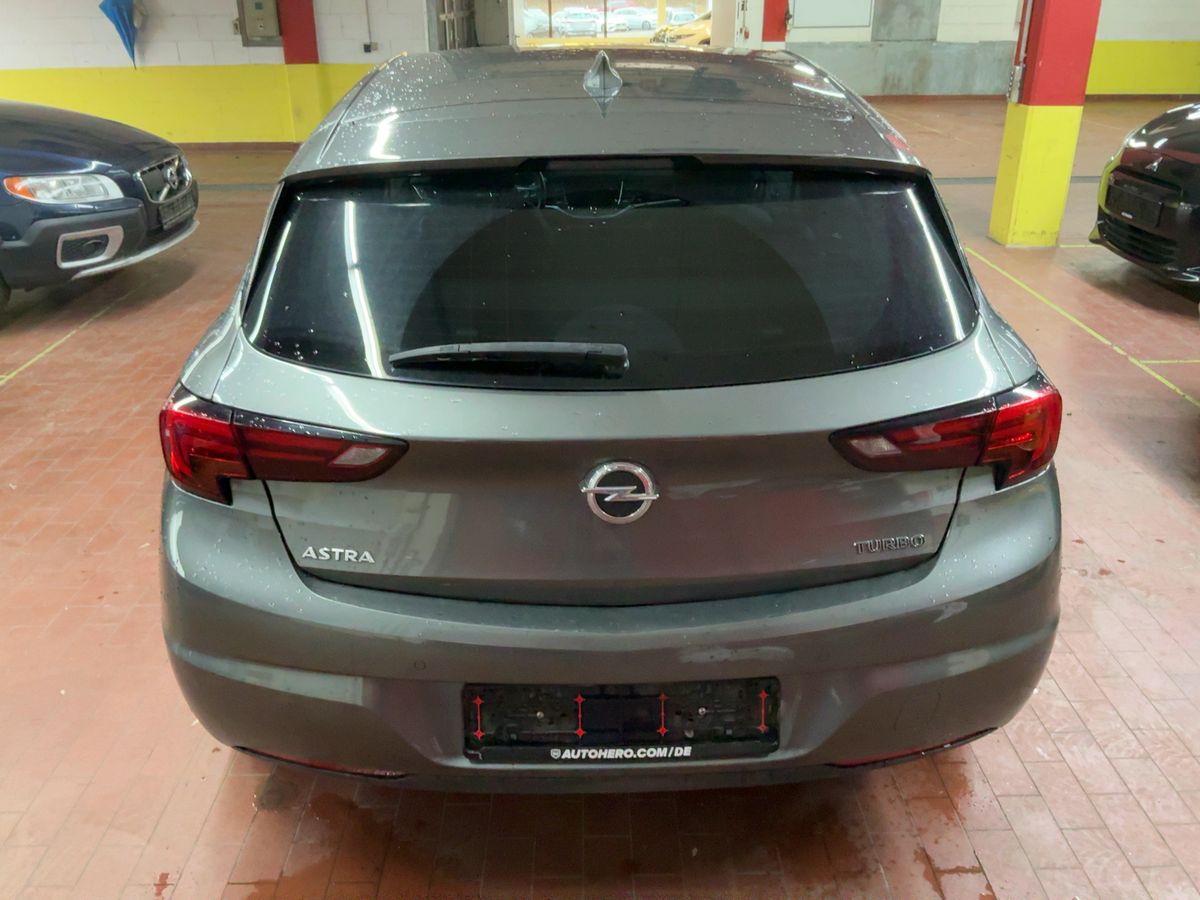 Opel Astra 2018 — photo 8