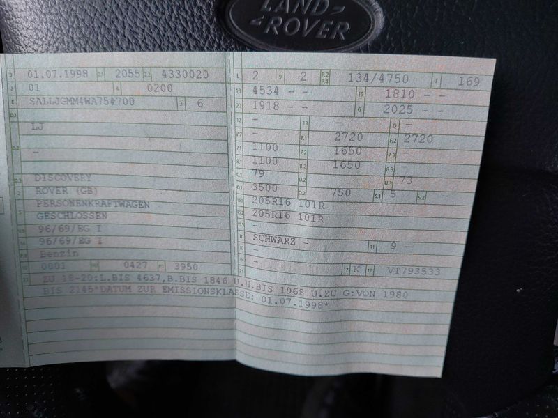 Land Rover Discovery 3.9 V8i ES — zdjęcie 14