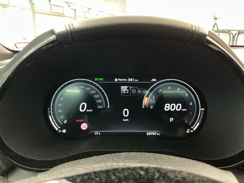 Kia cee'd 1.6 TGDI GT — zdjęcie 13