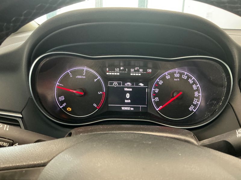 Opel Zafira Tourer 1.6 CDTI Elite Start/Stop — zdjęcie 13