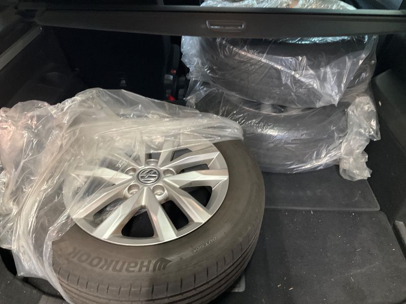 Volkswagen Touran 2.0 TDI Comfortline BlueMotion Tech 2019 – снимка 16