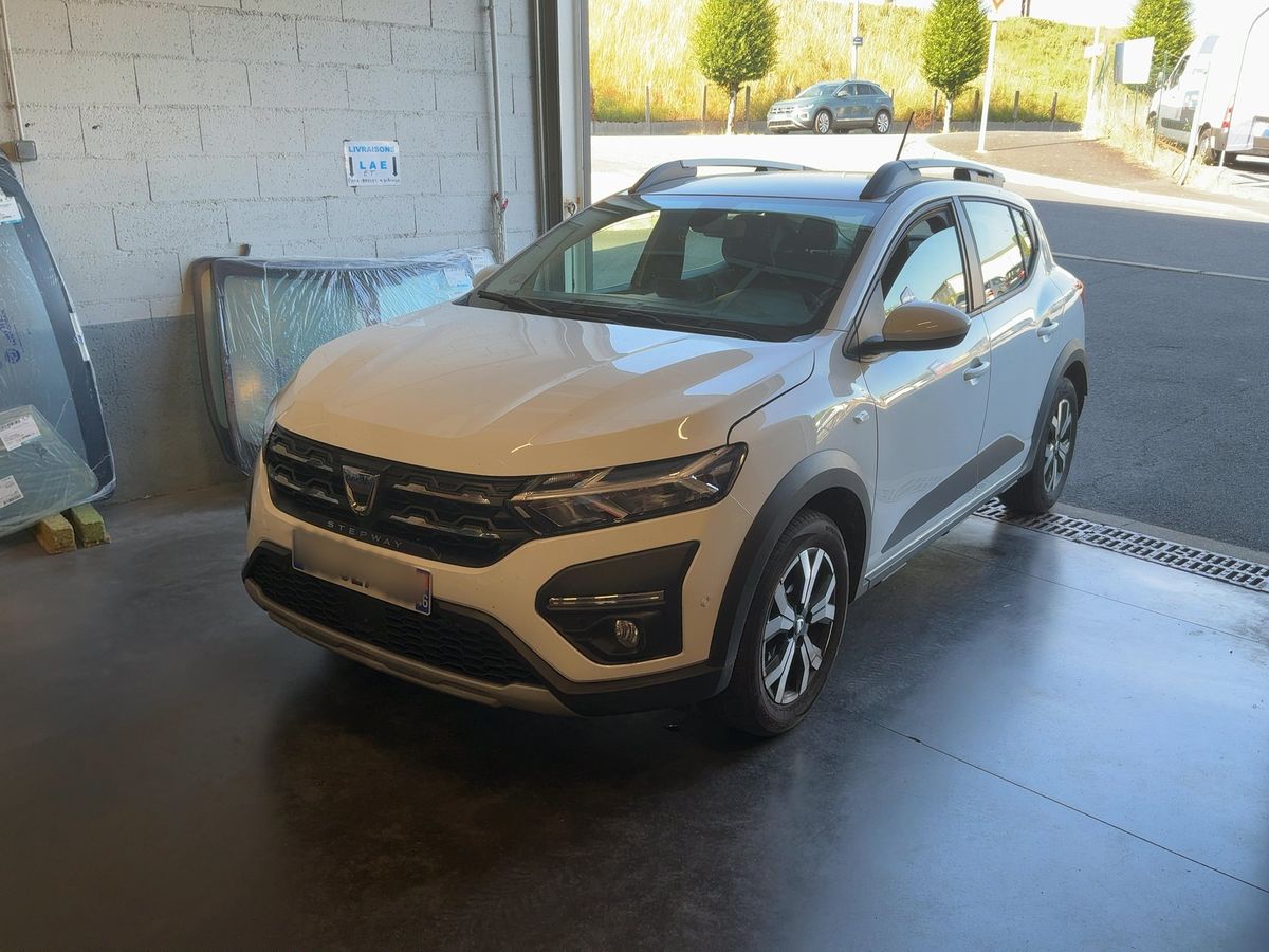 Dacia Sandero 2022 — photo 1