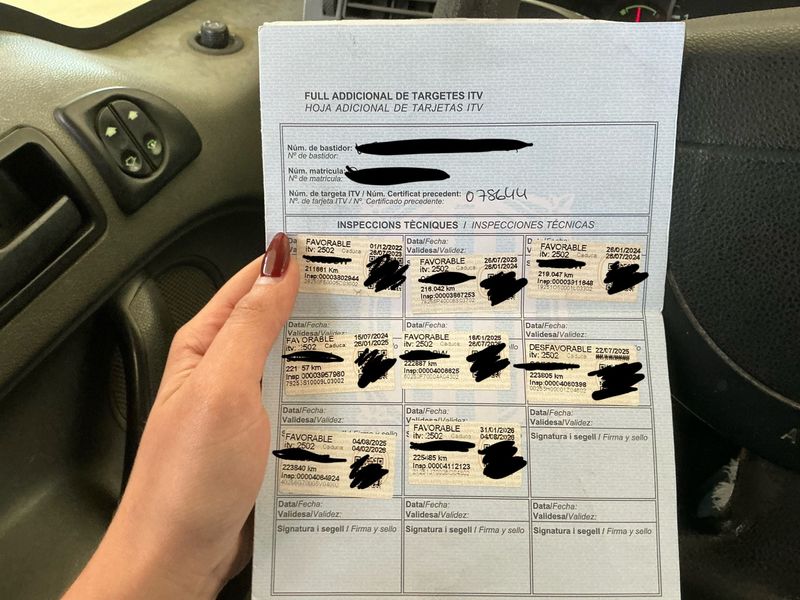 Ford Tourneo Connect 1.8 TDDI Kombi Larga — zdjęcie 6