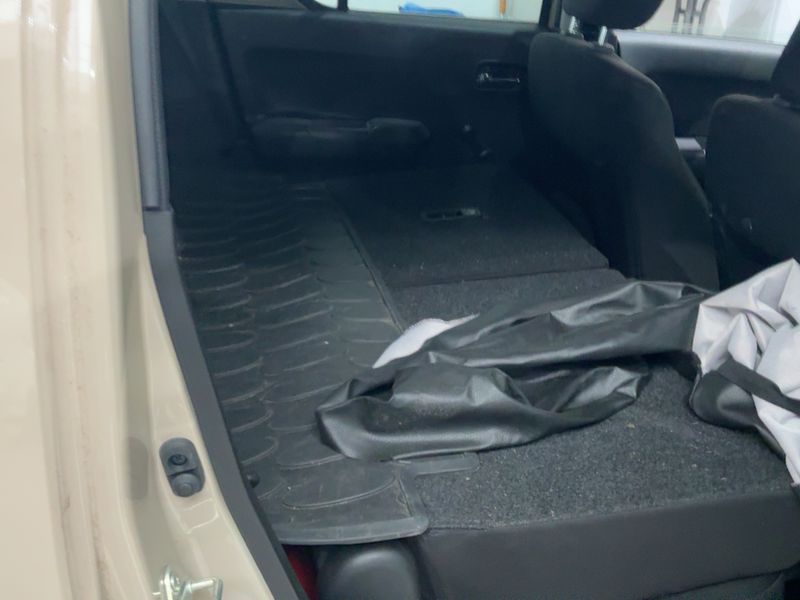 Suzuki Ignis 1.2 DualJet Mild-Hybrid Comfort — zdjęcie 14