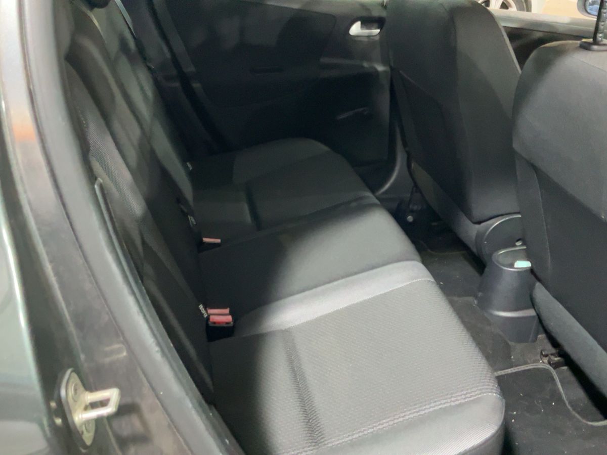 Peugeot 207 2014 — photo 20