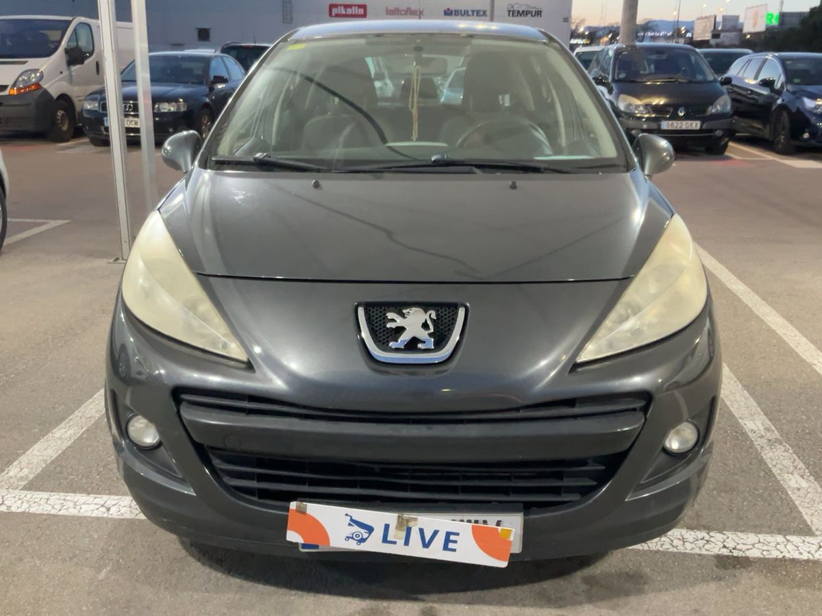 Peugeot 207 2014 — photo 15