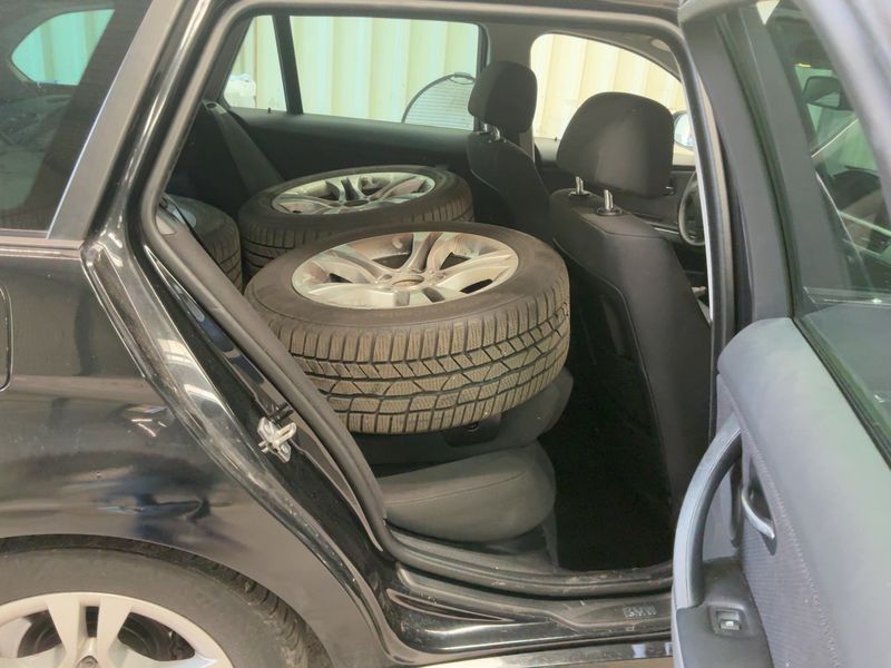 BMW 3er 320i — zdjęcie 14