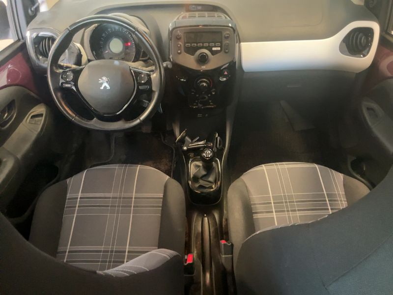 Peugeot 108 1.0 VTi Style 2018 – снимка 17