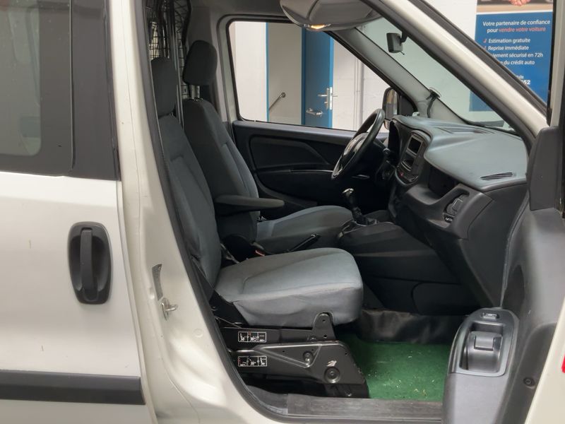 Fiat Doblo 1.3 JTD Basis Maxi Kasten — zdjęcie 11