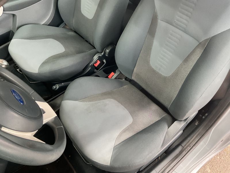 Ford Ka 1.2 Titanium — zdjęcie 3