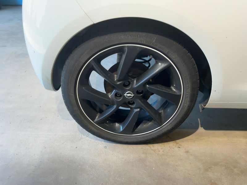 Opel Adam 1.4 Slam 2013 – снимка 9