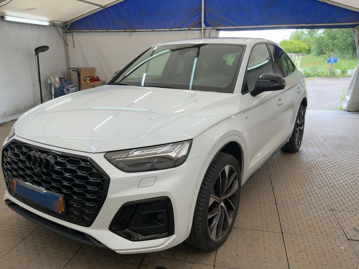 Audi Q5 2021 — photo 1