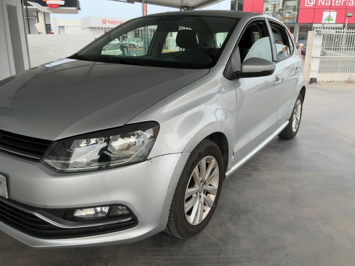 Volkswagen Polo 2014
