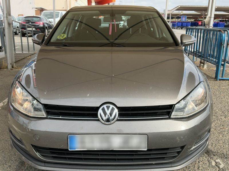 Volkswagen Golf VII 1.6 TDI Business BlueMotion Tech — zdjęcie 9