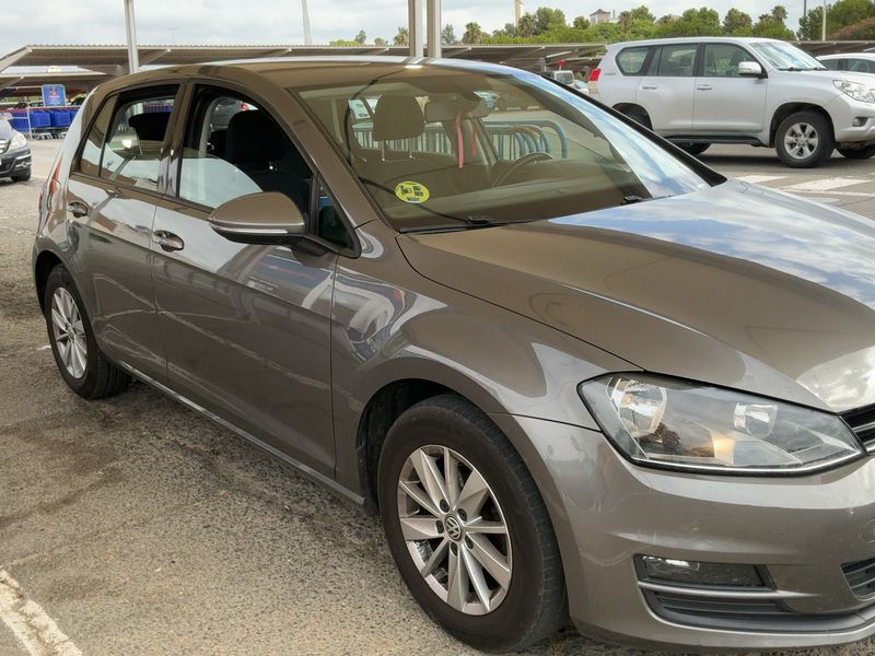 Volkswagen Golf VII 1.6 TDI Business BlueMotion Tech — zdjęcie 8