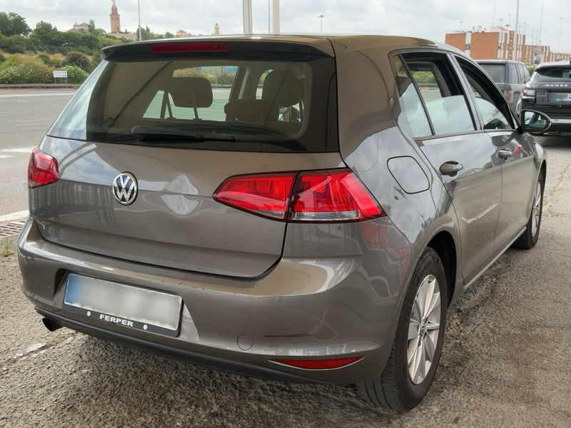 Volkswagen Golf VII 1.6 TDI Business BlueMotion Tech — zdjęcie 6