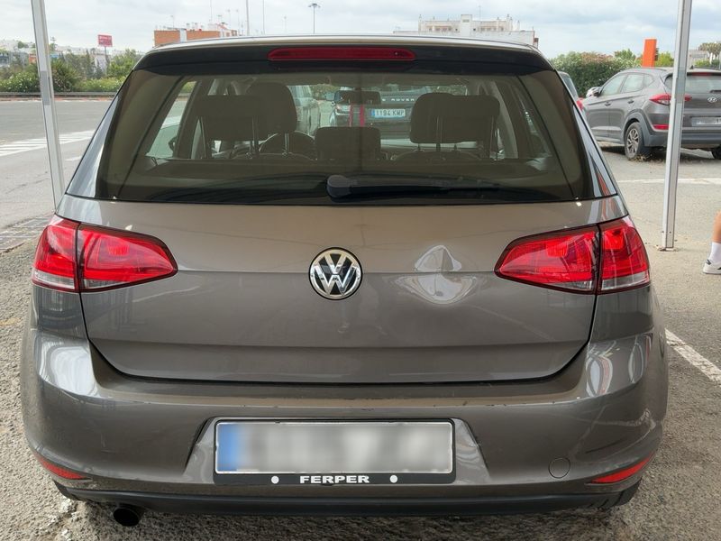 Volkswagen Golf VII 1.6 TDI Business BlueMotion Tech — zdjęcie 5