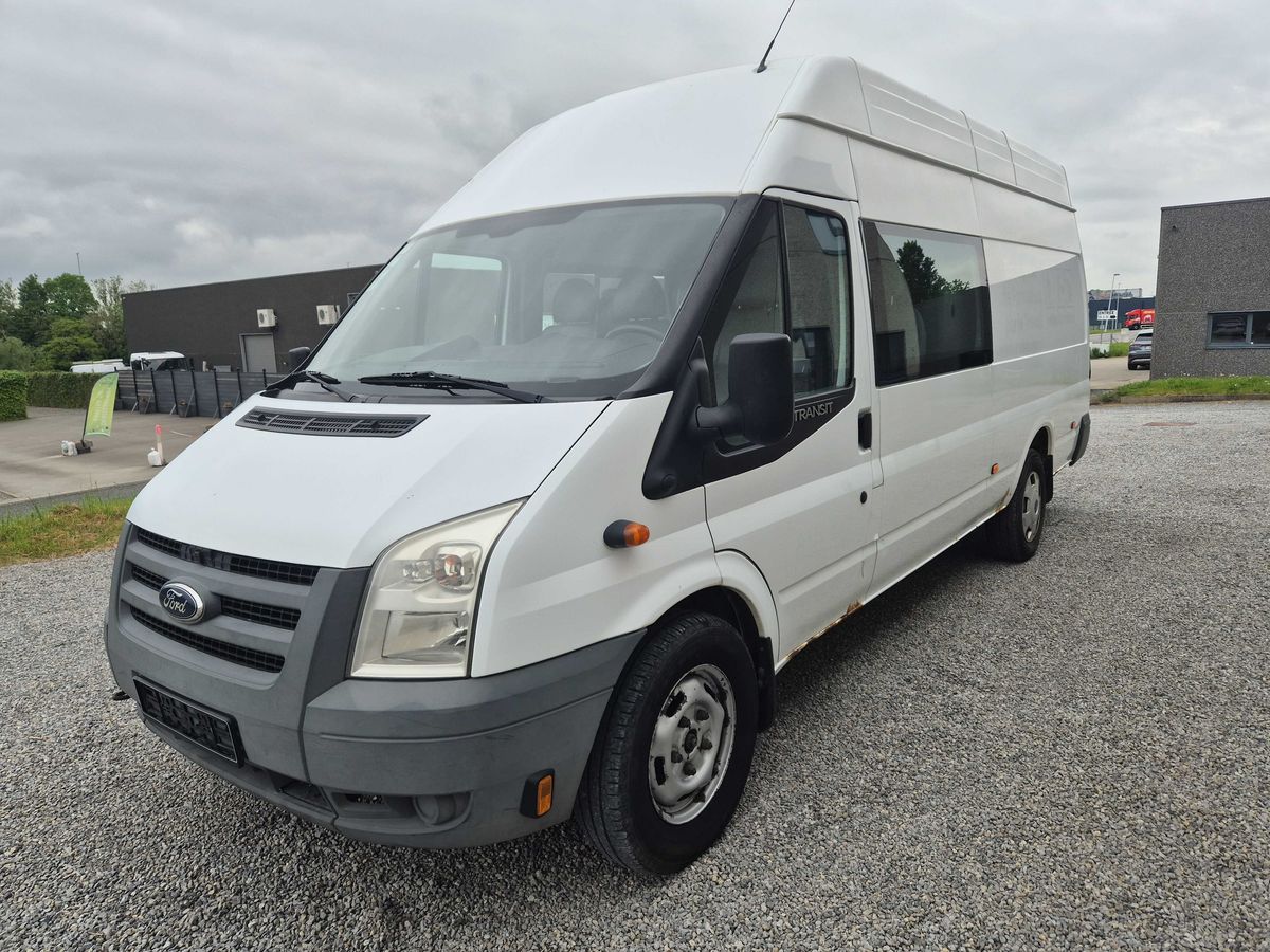 Ford Transit 2011