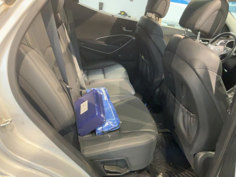 Hyundai Santa Fe 2.2 CRDi Platin 4WD 2017 – снимка 19