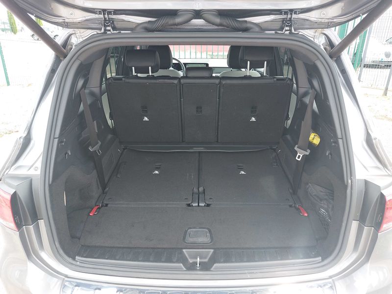 Mercedes-Benz GLB-Klasse GLB 200 d AMG Line — zdjęcie 9