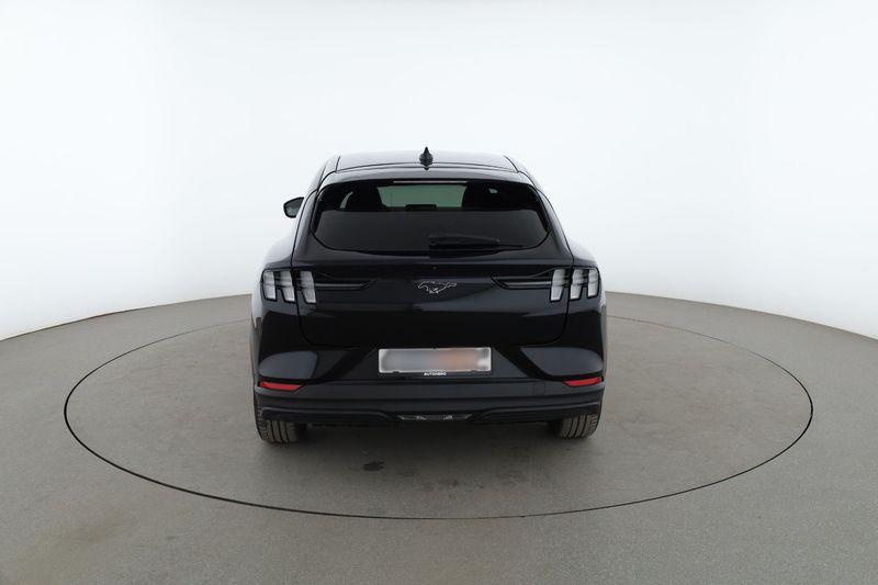 Ford Mustang Mach-E electric drive 198 kW — zdjęcie 5