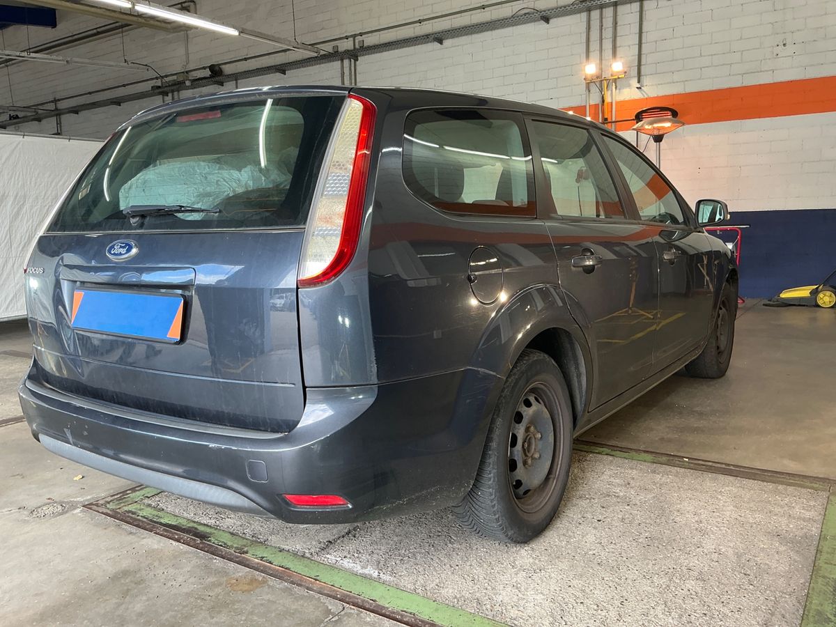 Ford Focus 1.6 Ambiente