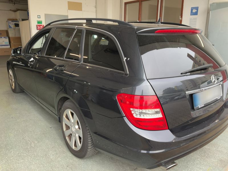 Mercedes-Benz C-Klasse C 200 CGI T BlueEfficiency Classic 2012 – снимка 6