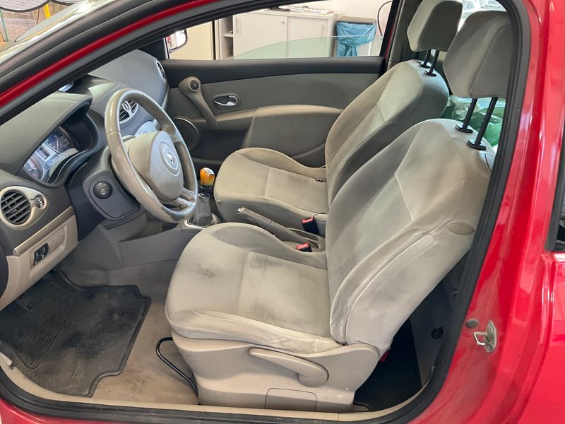 Renault Clio 1.5 dCi Privilege 2006 – снимка 3