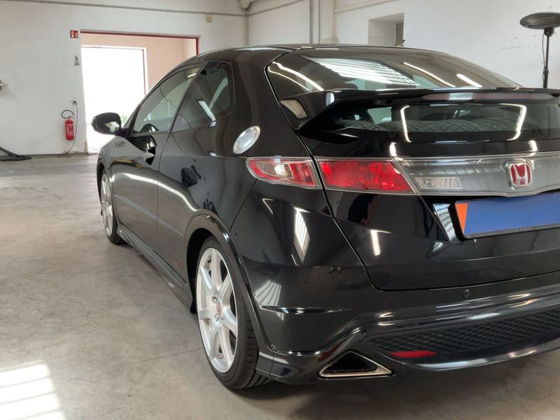 Honda Civic 2.0 Type R — zdjęcie 3