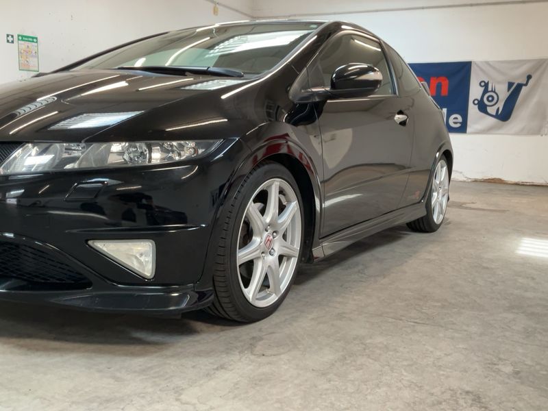 Honda Civic 2.0 Type R — zdjęcie 2