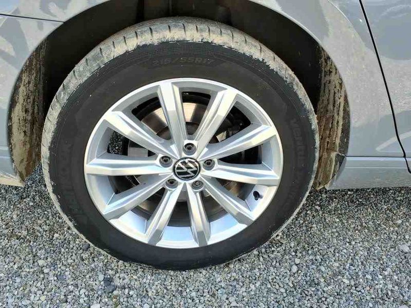 Volkswagen Passat 2.0 TDI Business — zdjęcie 23