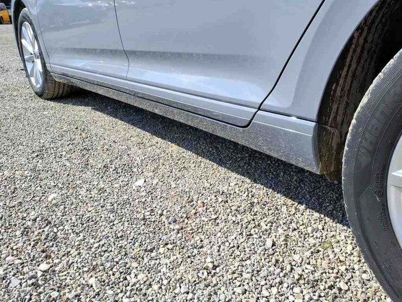 Volkswagen Passat 2.0 TDI Business — zdjęcie 17
