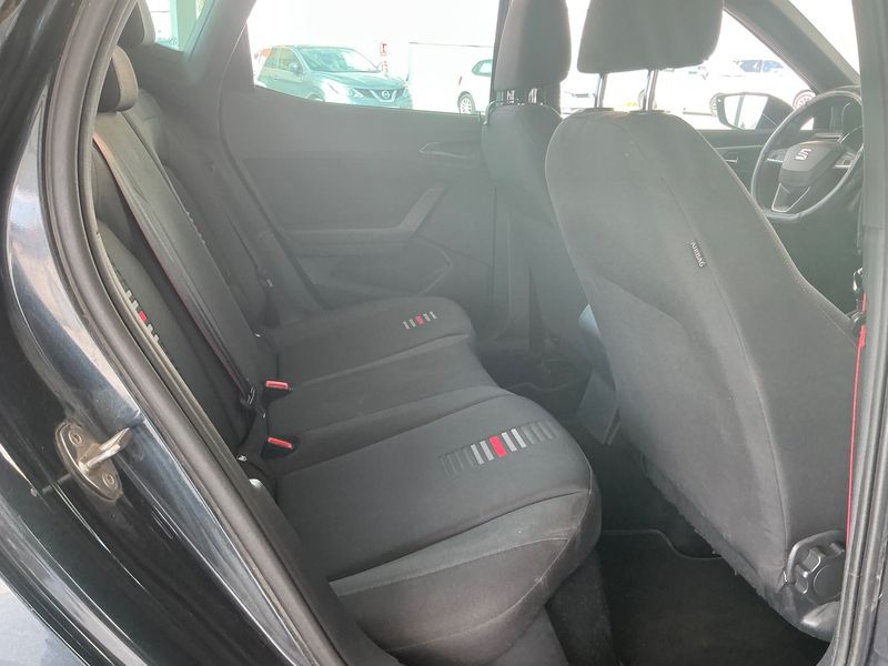 Seat Arona 1.0 TSI FR Edition — zdjęcie 14