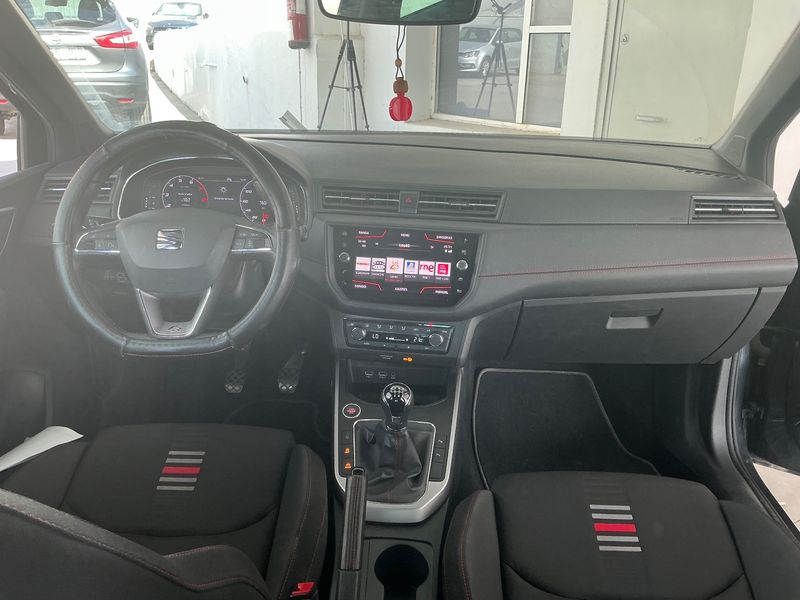 Seat Arona 1.0 TSI FR Edition — zdjęcie 12