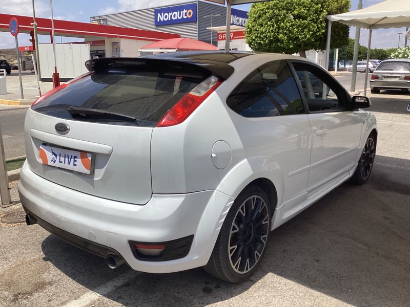 Ford Focus 2.0 TDCi Sport 2007 – снимка 2