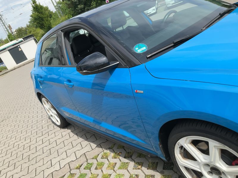 Audi A1 Sportback 40 TFSI Edition One — zdjęcie 8