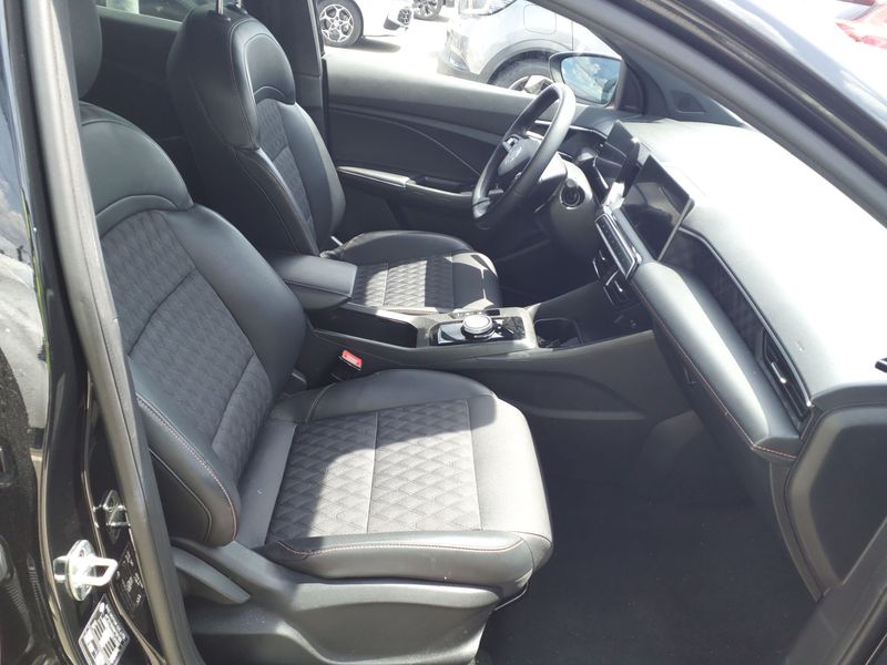 MG 3 1.5 Hybrid+ Luxury — zdjęcie 10