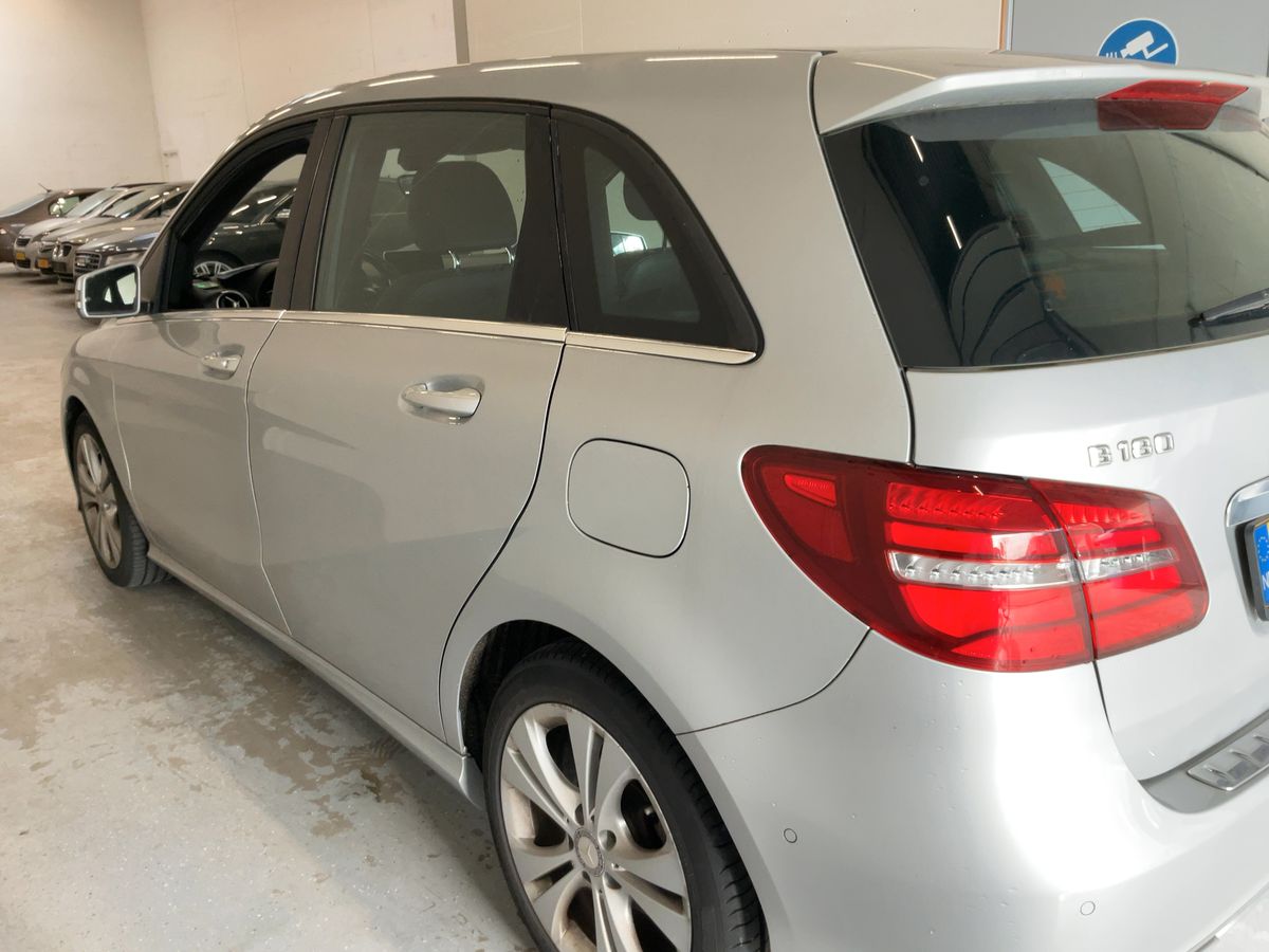 Mercedes-Benz B-Klasse 2015 — photo 7