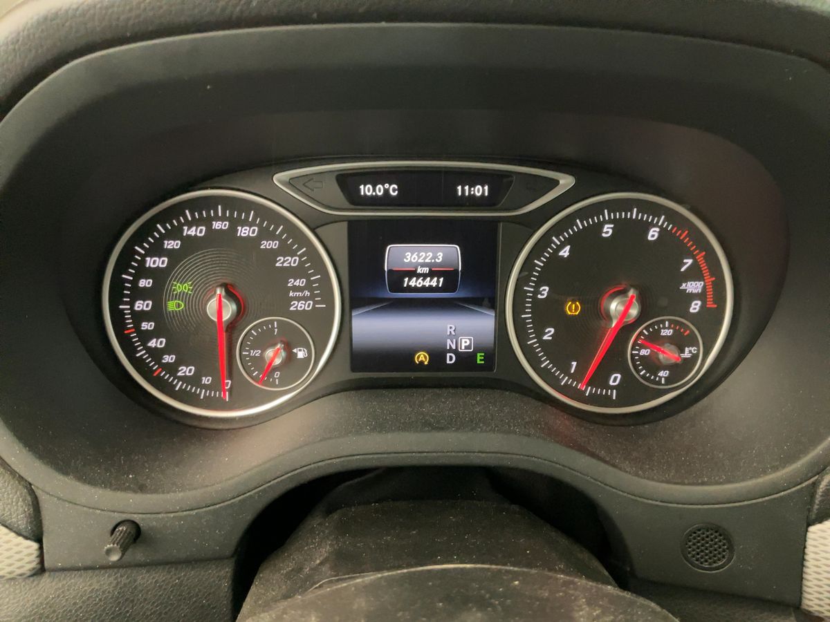 Mercedes-Benz B-Klasse 2015 — photo 19