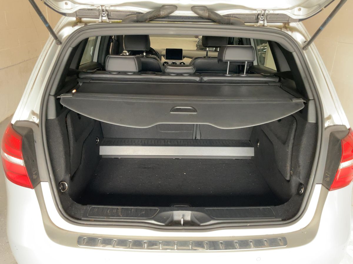 Mercedes-Benz B-Klasse 2015 — photo 16