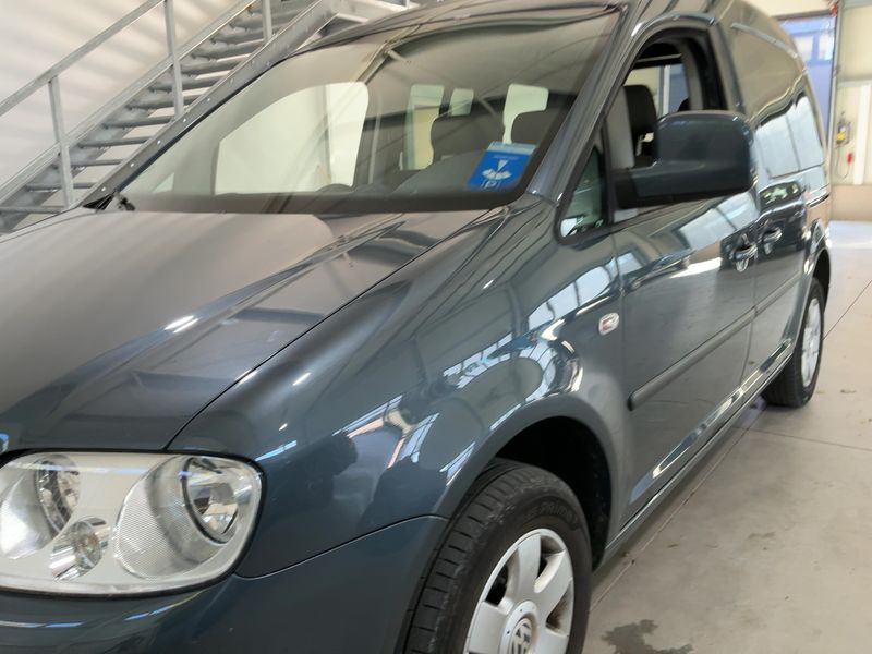 Volkswagen Caddy 1.9 TDI Life Gewinner Caddy — zdjęcie 2