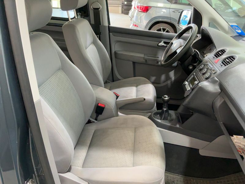 Volkswagen Caddy 1.9 TDI Life Gewinner Caddy — zdjęcie 11