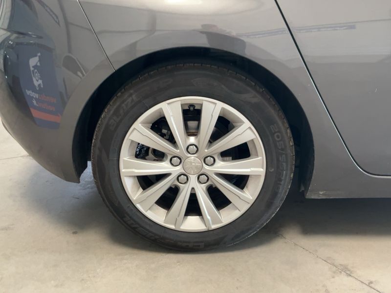 Peugeot 308 1.2 e-THP Style 2016 – снимка 9