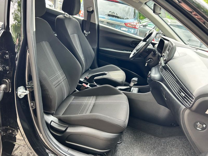 Hyundai Bayon 1.0 T-GDI Mild-Hybrid Select 2WD — zdjęcie 10