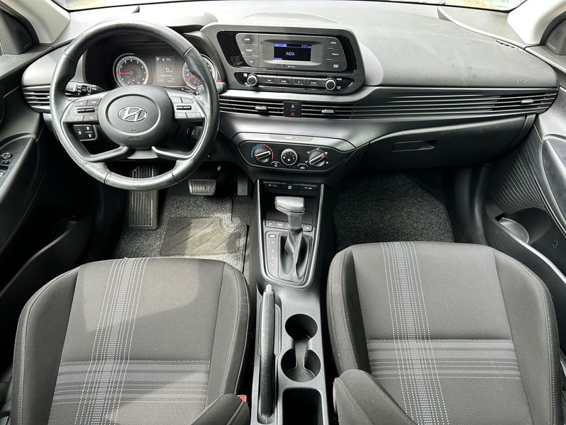 Hyundai Bayon 1.0 T-GDI Mild-Hybrid Select 2WD — zdjęcie 11