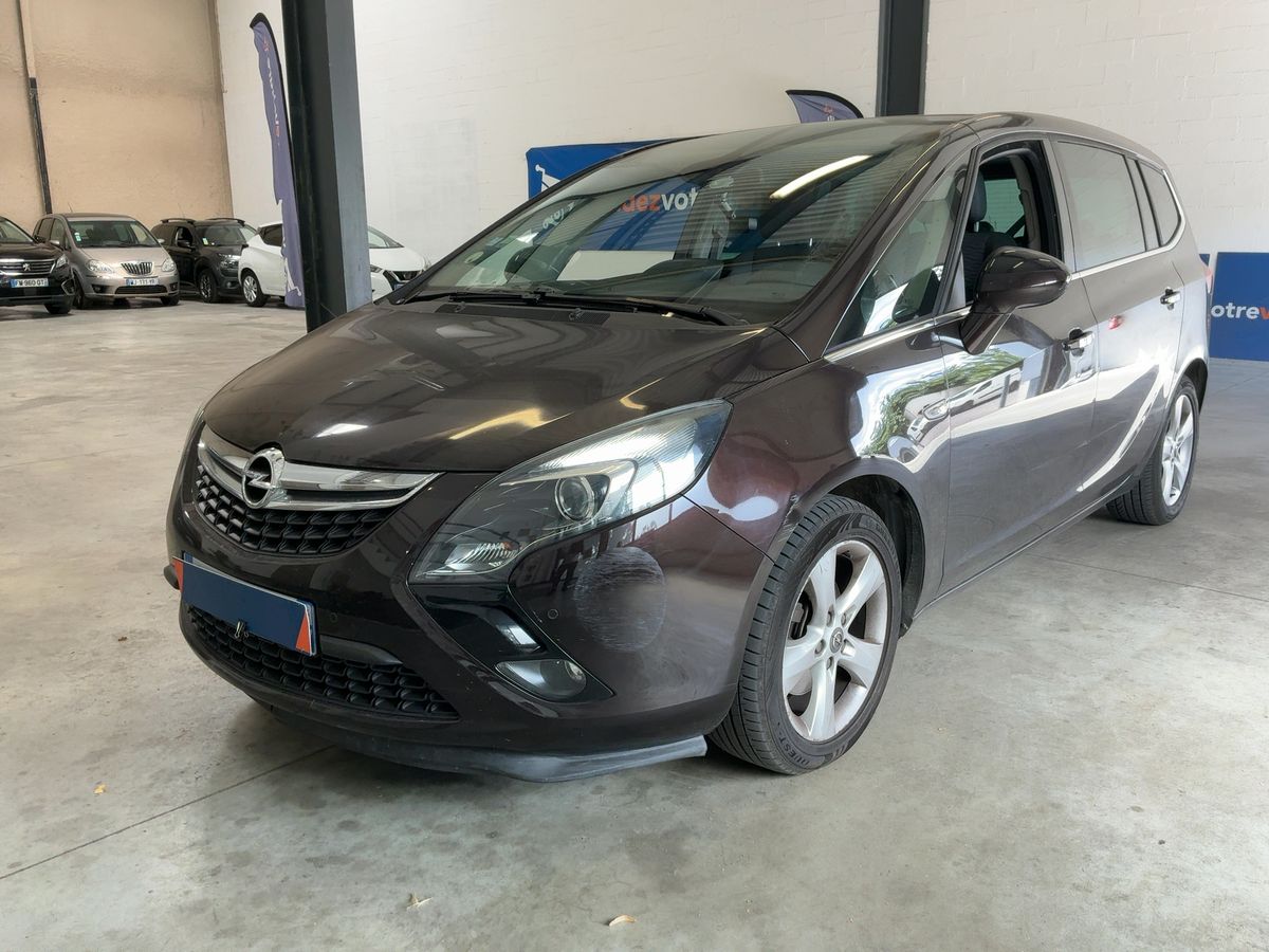 Opel Zafira Tourer 2.0 CDTI Cosmo Pack