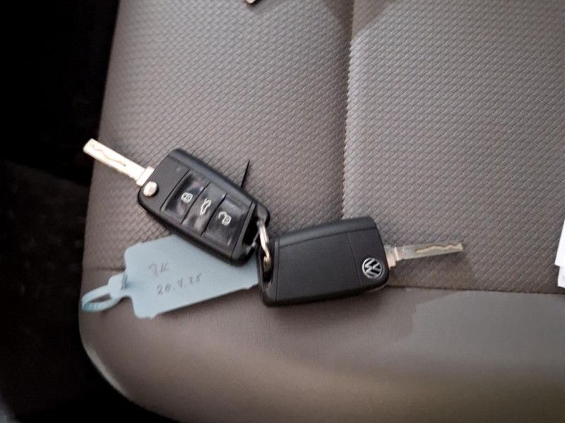 Volkswagen T6 Kombi 2.0 TDI FWD