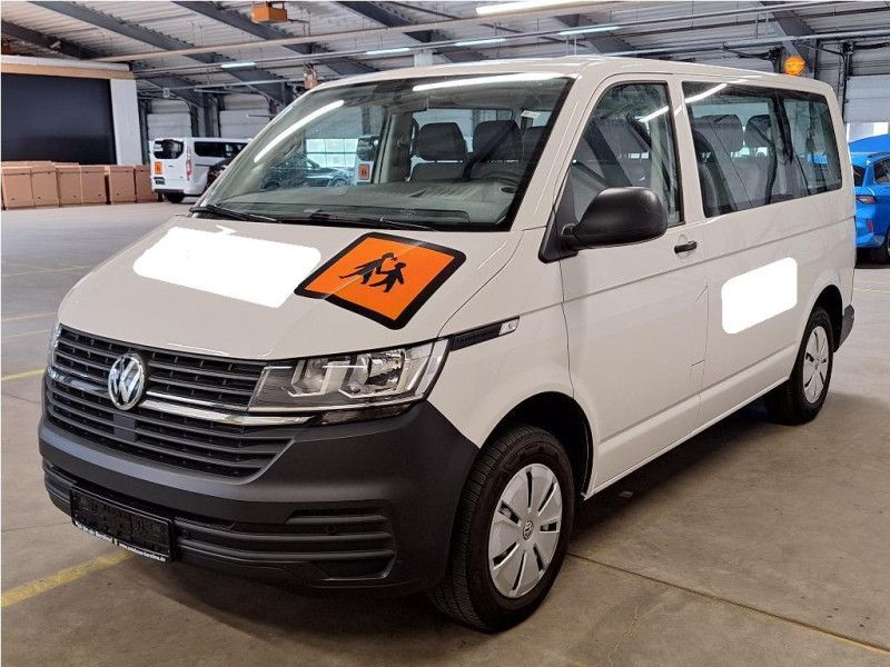 Volkswagen T6 Kombi 2.0 TDI FWD
