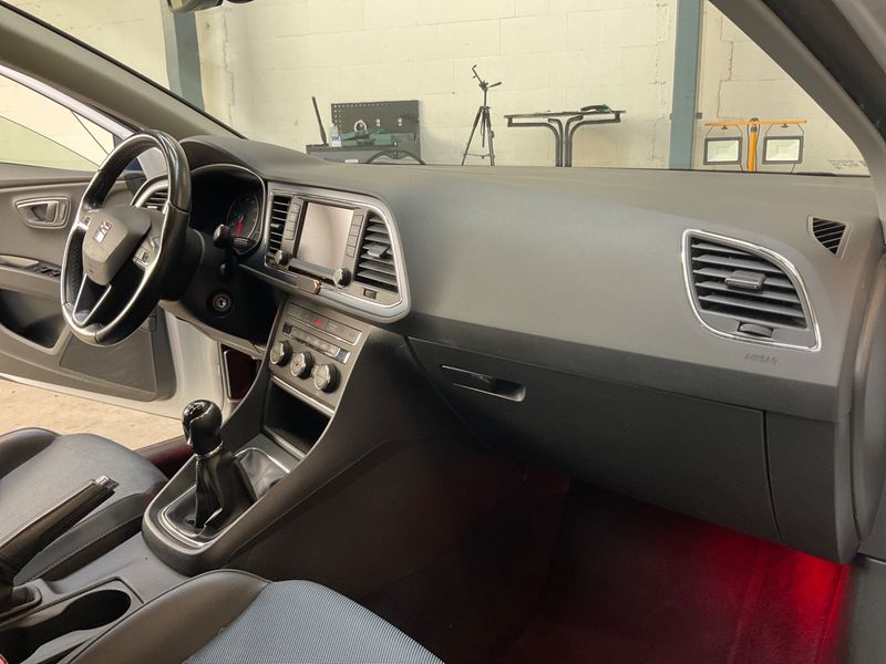 Seat Leon 1.2 TSI Connect 2016 – снимка 26